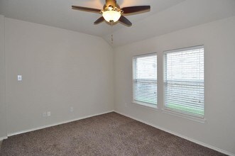 22852 Lantern Hills Dr in Kingwood, TX - Building Photo - Building Photo