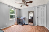 260 Waters Rd photo'