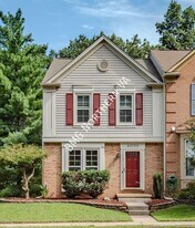43790 Laburnum Square in Ashburn, VA - Building Photo