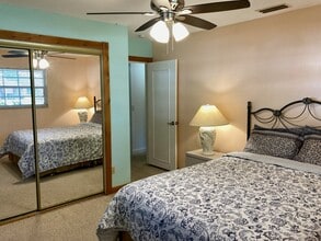 5409 23rd Street Ct W in Bradenton, FL - Building Photo - Building Photo