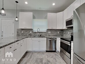 310 Gabriel in San Antonio, TX - Building Photo - Building Photo