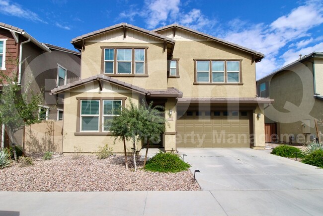property at 1130 E Armstrong Wy