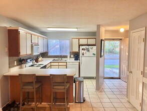 5211 Lapaloma Ct, Unit Condo in Wilmington, NC - Building Photo - Building Photo
