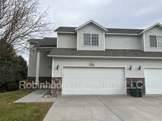 1776 Ruby View Dr in Elko, NV - Building Photo - Building Photo