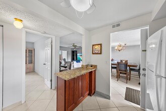 729 Lori Dr in Palm Springs, FL - Building Photo - Building Photo