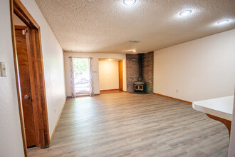 809 Stanton Pl in Clovis, NM - Building Photo - Building Photo