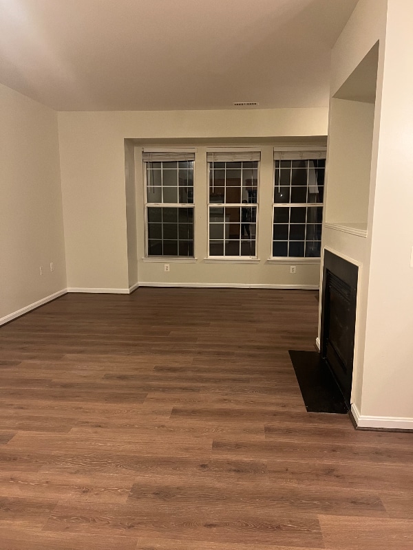 22954 Fontwell Square in Sterling, VA - Building Photo - Building Photo