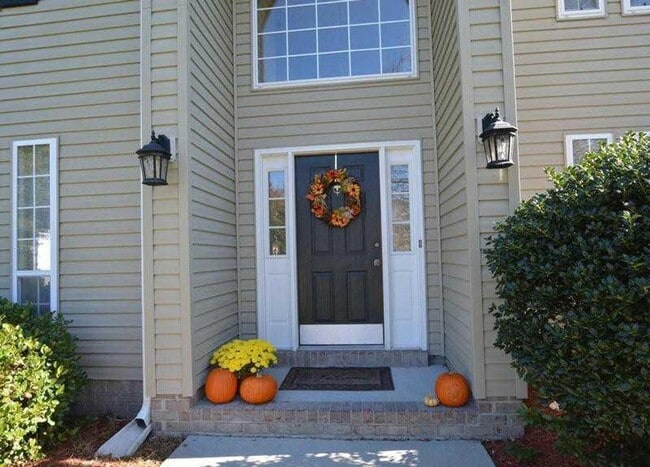 2608 Wilkes Dr in Virginia Beach, VA - Building Photo - Building Photo