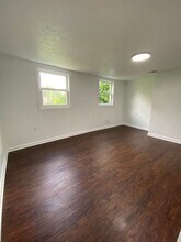 924 Excelsior St in Pittsburgh, PA - Building Photo - Building Photo