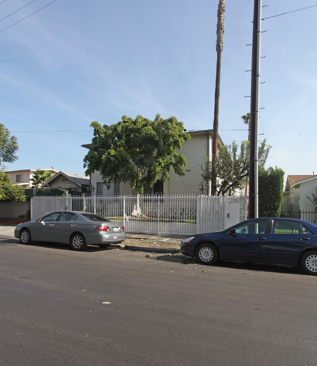 1336 N Kingsley Dr in Los Angeles, CA - Building Photo