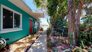 7901 Boca Ciega Dr in St Pete Beach, FL - Building Photo - Building Photo