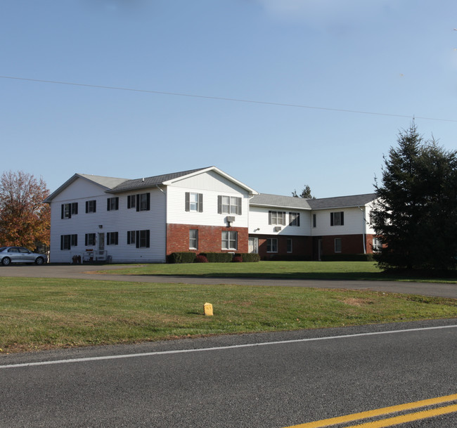 11 Memory Ln in Valatie, NY - Foto de edificio - Building Photo