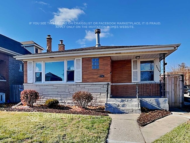 property at 2652 Maple St