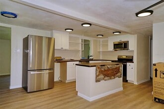 2960 Co Rd 381 in Wewahitchka, FL - Building Photo - Building Photo