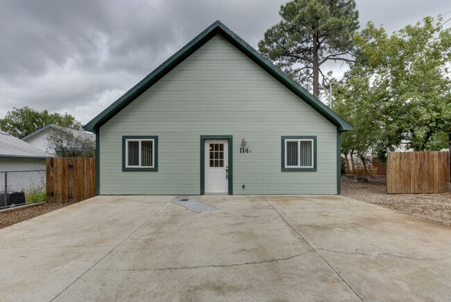 property at 114 N Willow St