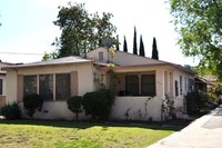 908 E Acacia Ave in Glendale, CA - Building Photo - Building Photo