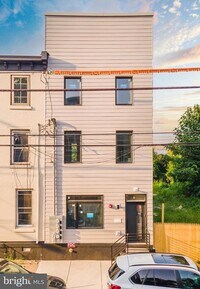 2120 Master St photo'