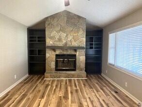 221 Jefferson Cir in Macon, GA - Building Photo - Building Photo