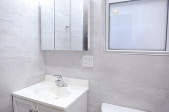 18 West St in Jersey City, NJ - Building Photo - Building Photo