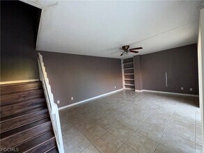 1520 Park Meadows Dr in Ft. Myers, FL - Building Photo - Building Photo