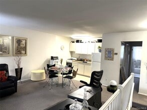 3 Wyndover Woods Ln in White Plains, NY - Building Photo - Building Photo