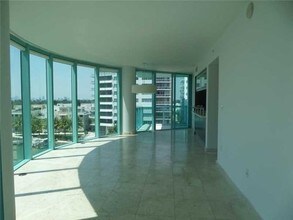 6000 Indian Creek Dr-Unit -6000 in Miami, FL - Building Photo - Building Photo