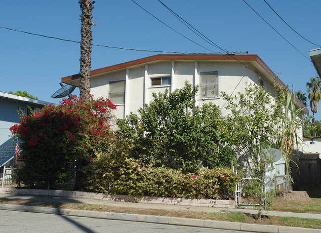 713 Sunset Ave in San Gabriel, CA - Building Photo - Building Photo