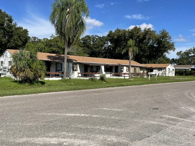 Drew Park Apartments in Tampa, FL - Building Photo - Building Photo