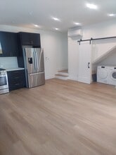 2746 Veteran Ave in Los Angeles, CA - Building Photo - Building Photo