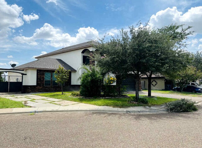 property at 617 Cowbird Cove Court