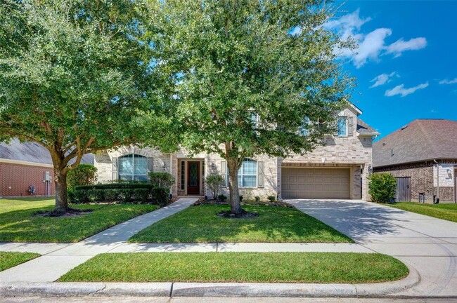 property at 10411 Winding Green Dr