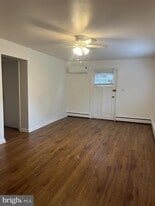 912 Prospect St in Takoma Park, MD - Building Photo