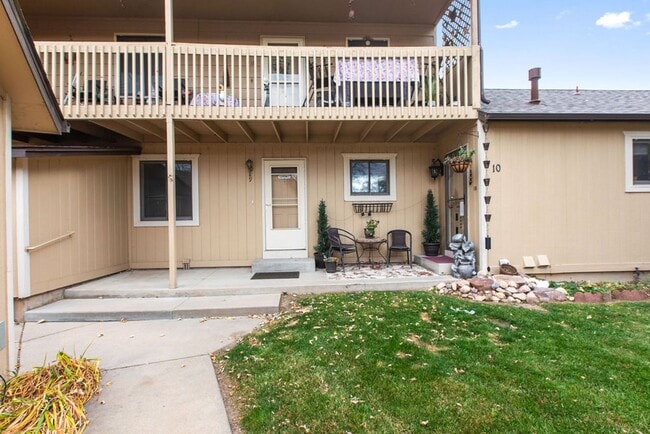 property at 919 Conifer Ct