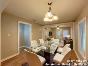 443 Seele St in New Braunfels, TX - Building Photo - Building Photo