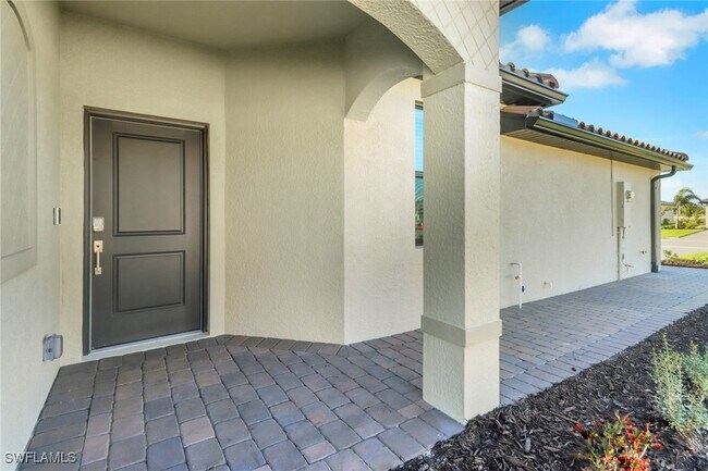 property at 19513 Hinkley Dr