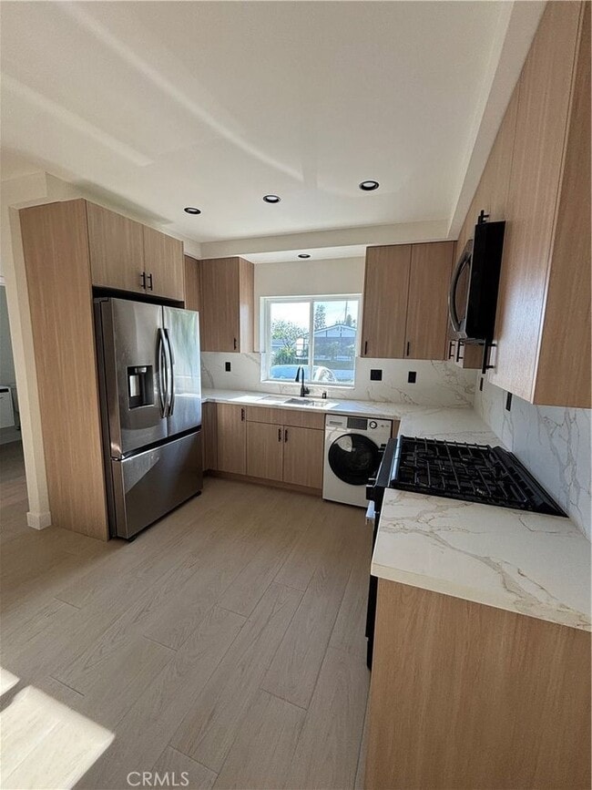 11704 Monogram Ave in Los Angeles, CA - Building Photo - Building Photo