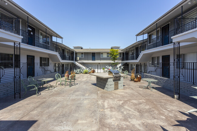 Talmadge Pacific Apartments in San Diego, CA - Building Photo - Building Photo