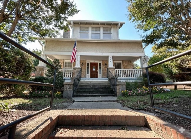 314 Martin Luther King Jr Blvd in Raleigh, NC - Foto de edificio - Building Photo