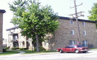 1677-85 State St in Calumet City, IL - Building Photo
