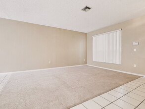 5310 NW 120th Ave in Coral Springs, FL - Building Photo - Building Photo