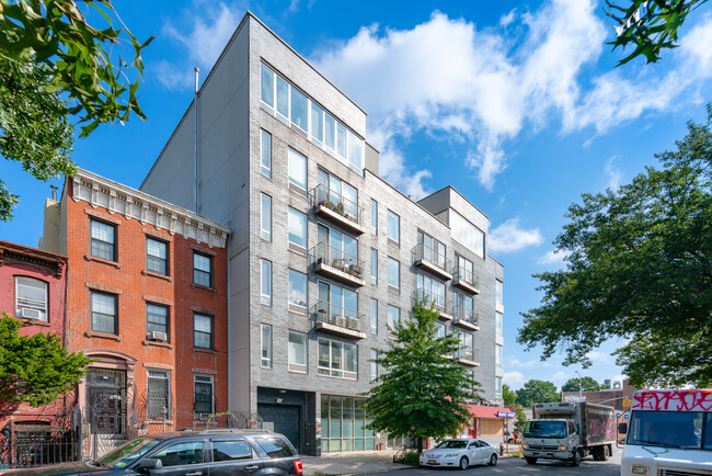 Bedford Ave Condos in Brooklyn, NY - Building Photo - Building Photo