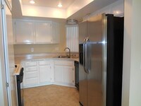 Building Photo - Crown Point Apartments in Riverside, California