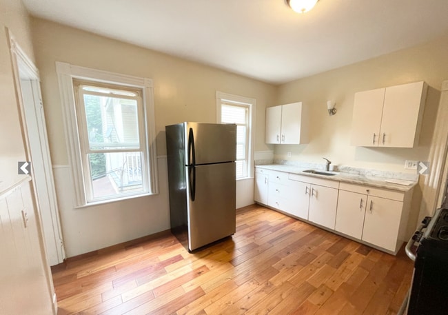 26 Taft St, Unit #2