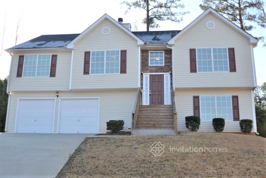 400 Upson Ln in College Park, GA - Foto de edificio