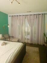 1500 Pennsylvania Ave SE, Unit 402 in Washington, DC - Building Photo