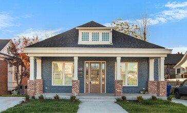 122 N 4th St in Clarksville, TN - Building Photo - Building Photo