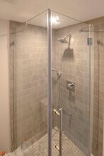 4834 Larchwood Ave in Philadelphia, PA - Building Photo - Building Photo