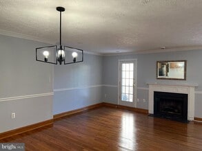 19126 Cherry Bend Dr in Germantown, MD - Building Photo - Building Photo