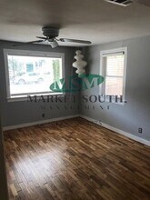 520 E Bolton St in Savannah, GA - Building Photo - Building Photo