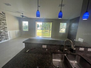 15221 Sunrise Grove Ct in Winter Garden, FL - Building Photo - Building Photo